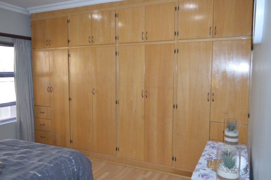 3 Bedroom Property for Sale in Wilkoppies North West